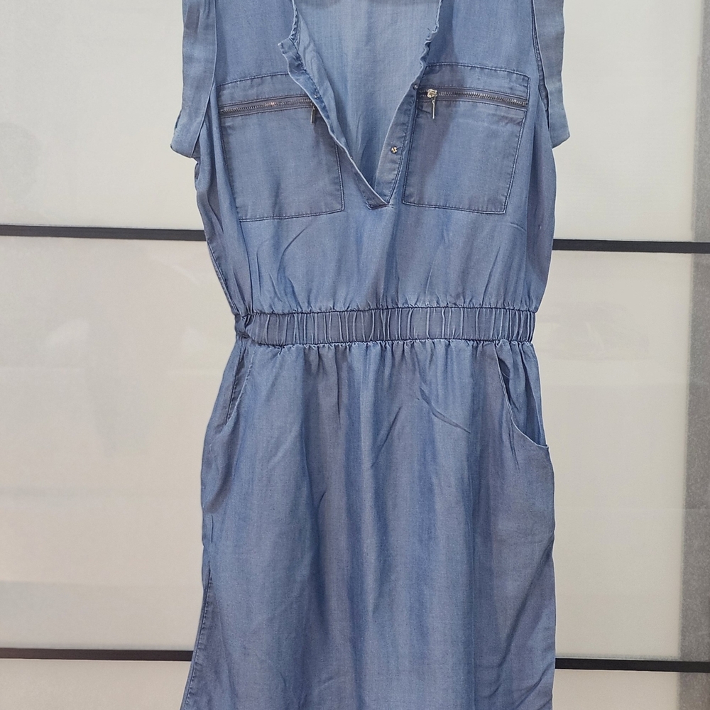 XOXO Sleeveless Light Blue Dress - Picture 2 of 6